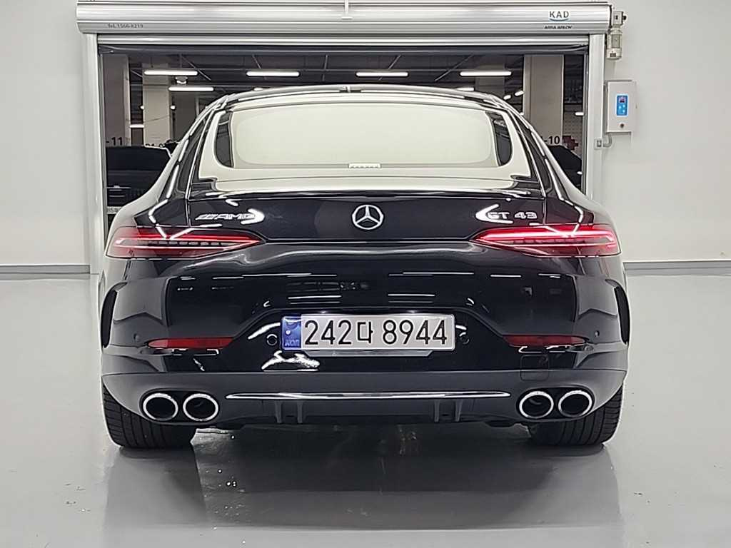 MERCEDES BENZ AMG GT 2021