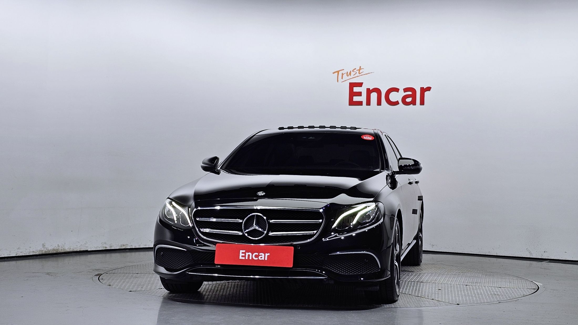 MERCEDES BENZ E-CLASS W213 2020