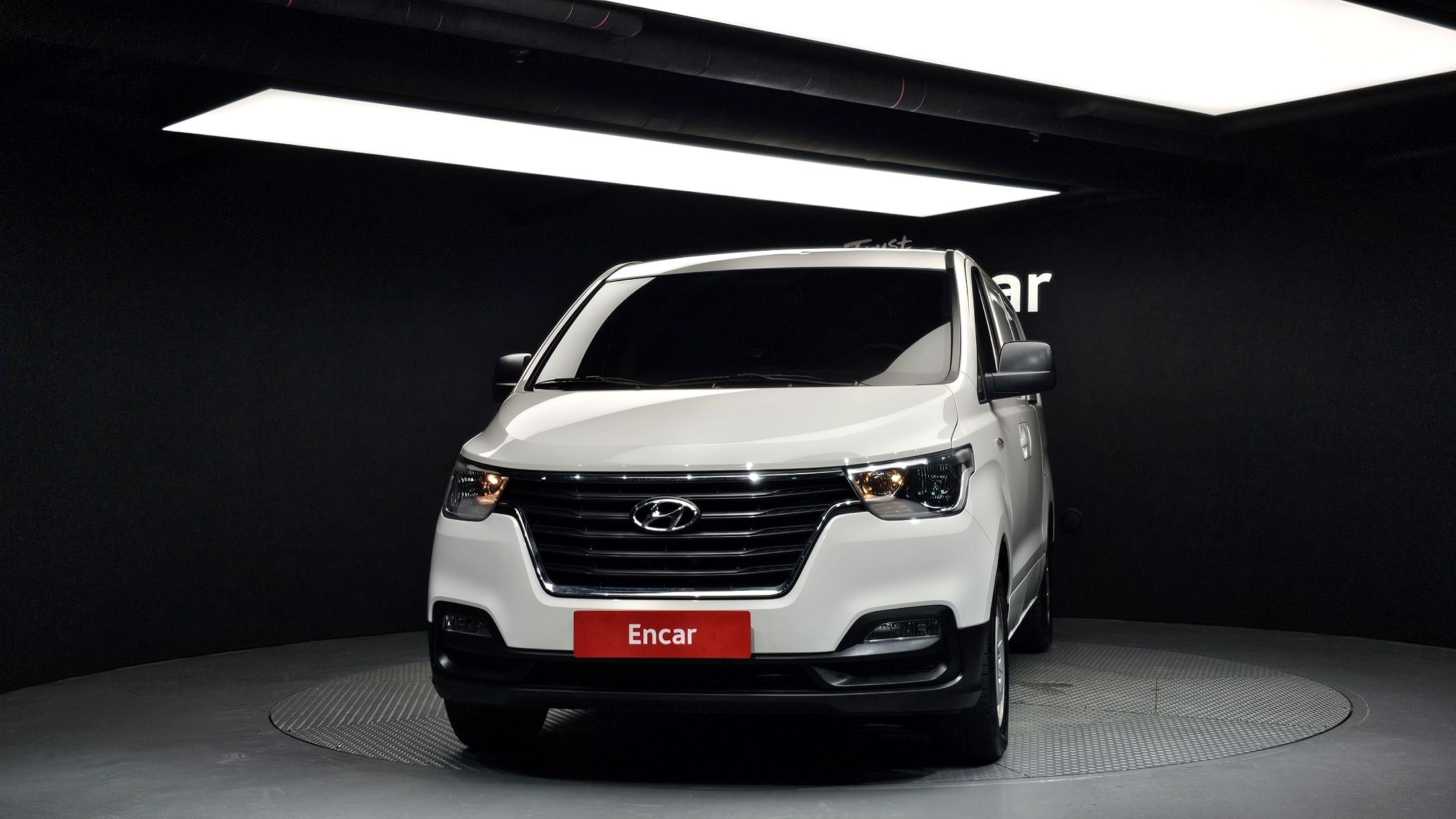 HYUNDAI STAREX GRAND 2020