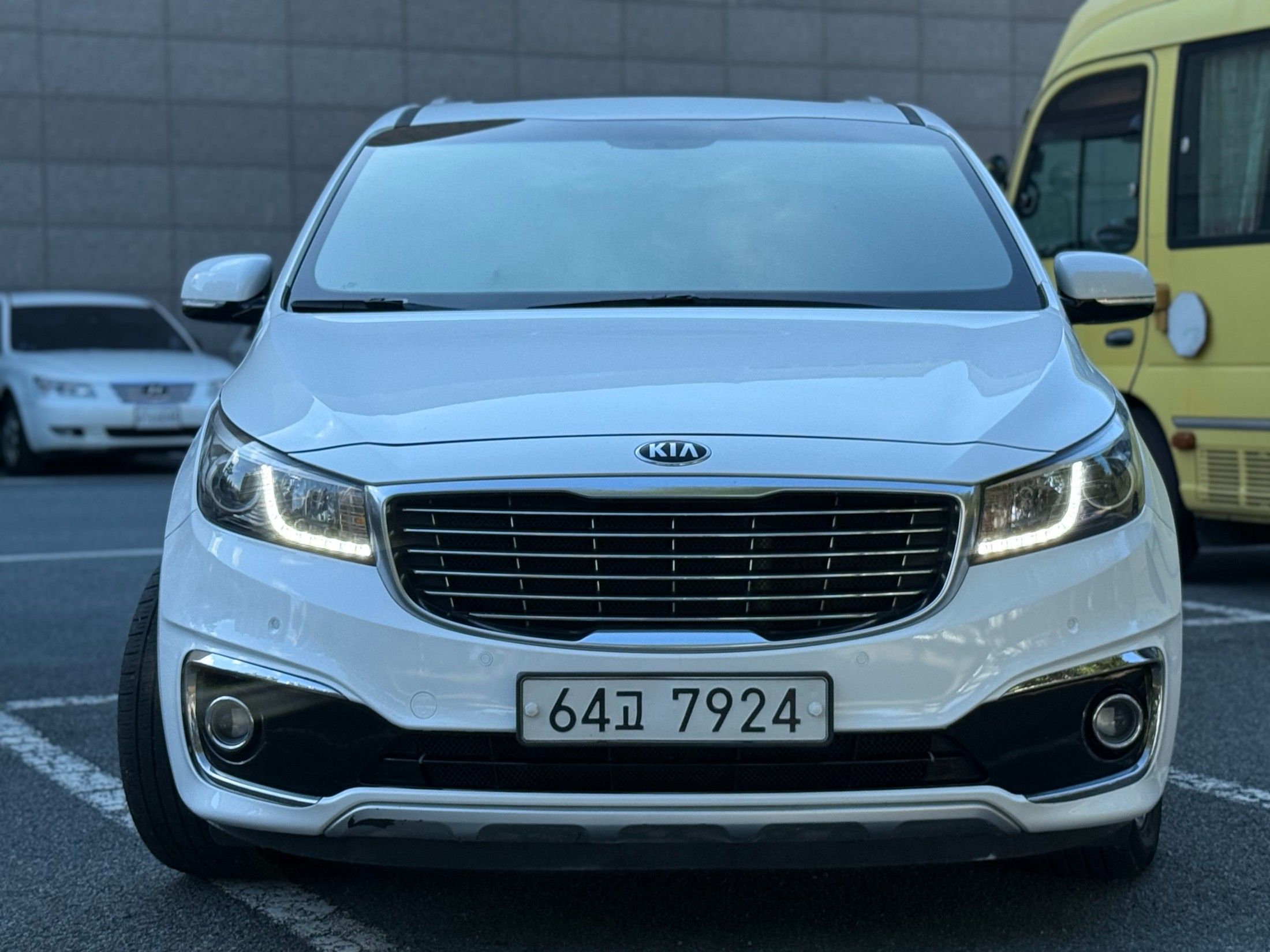 KIA CARNIVAL 2017