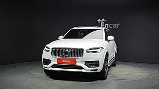 VOLVO XC90 2023