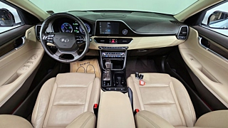 HYUNDAI GRANDEUR IG HYBRID 2017
