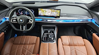 BMW 7-SERIES G70 2023