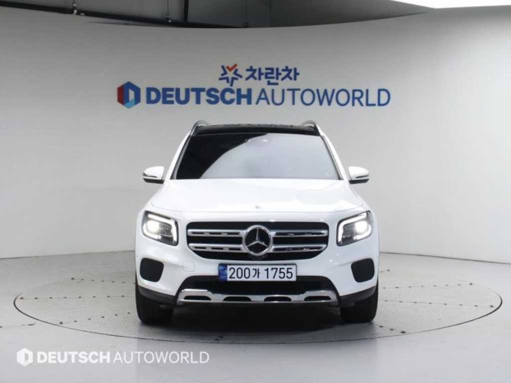 MERCEDES BENZ GLB-CLASS X247 2022