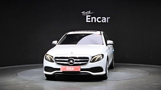 MERCEDES BENZ E-CLASS W213 2018