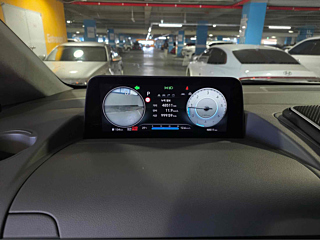 HYUNDAI STARIA 2021
