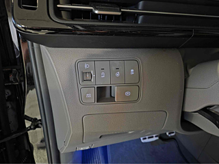 HYUNDAI STARIA 2021