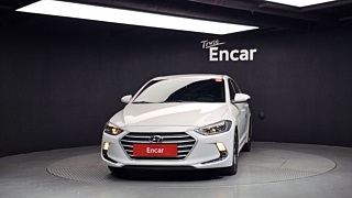 HYUNDAI AVANTE AD 2017