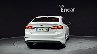 HYUNDAI AVANTE AD 2016