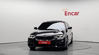 BMW 5-SERIES G30 2019