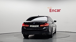 BMW 5-SERIES G30 2019