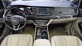 KIA CARNIVAL 2018
