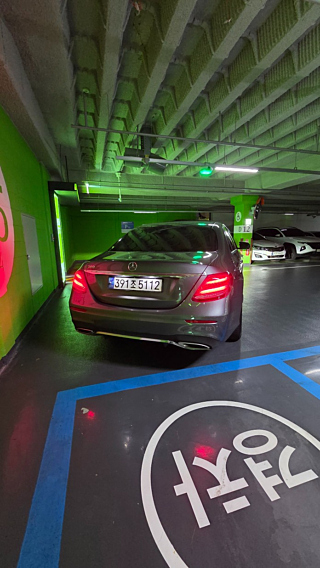 MERCEDES BENZ E-CLASS W213 2018