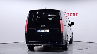 HYUNDAI STARIA 2021
