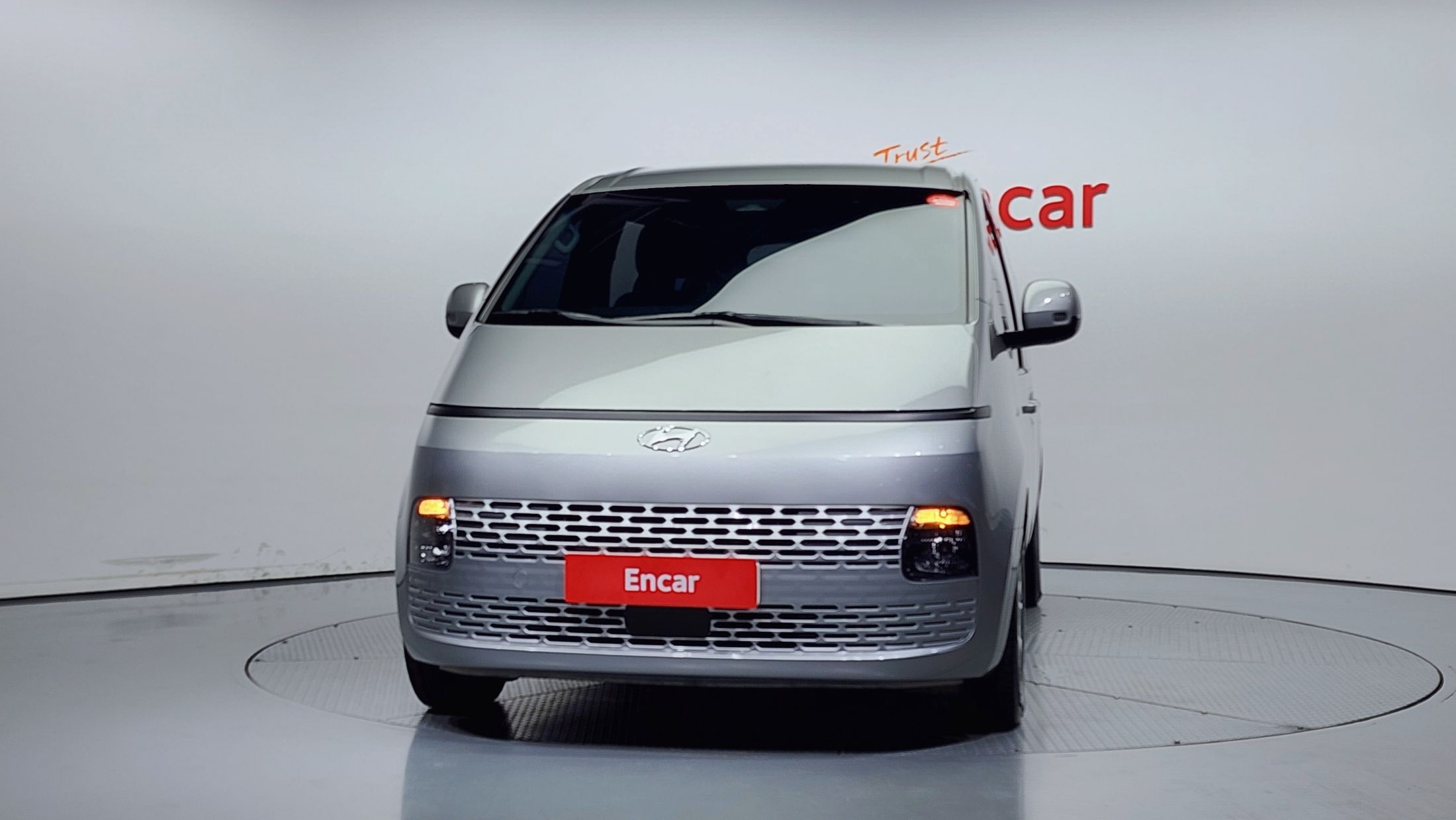 HYUNDAI STARIA 2022