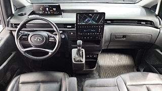 HYUNDAI STARIA 2022