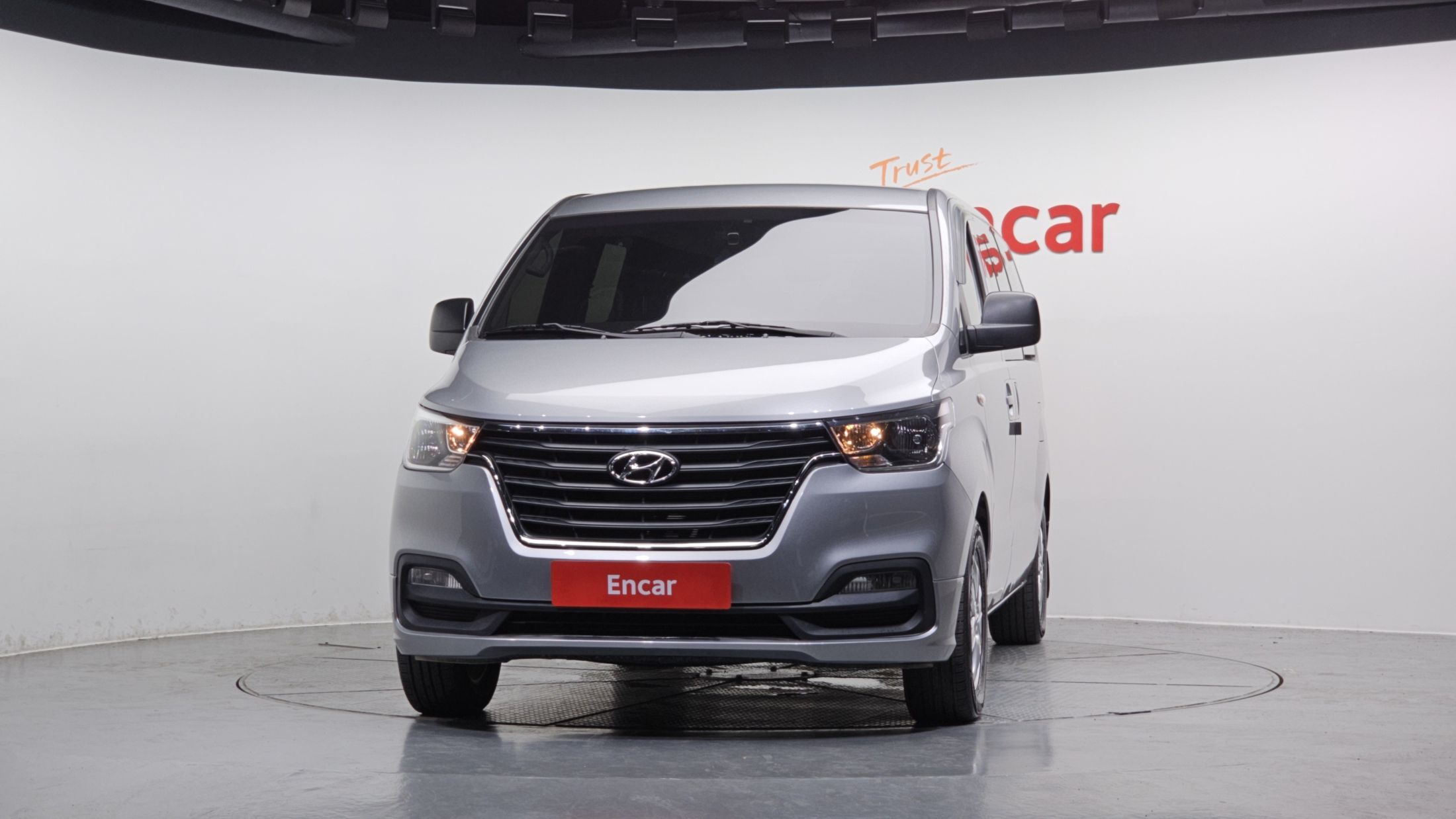 HYUNDAI STAREX GRAND 2020