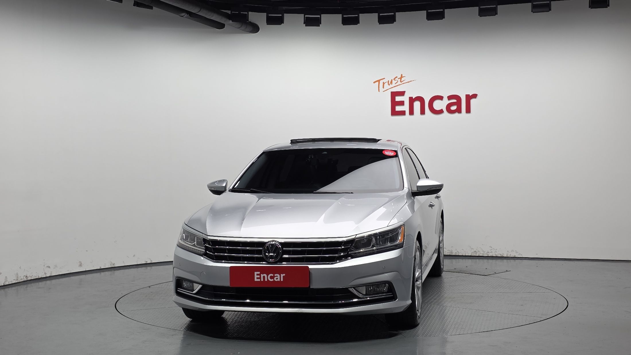 VOLKSWAGEN PASSAT 2018