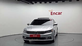 VOLKSWAGEN PASSAT 2018