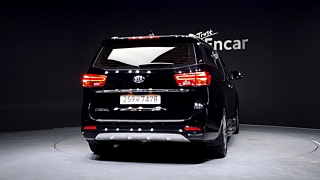 KIA CARNIVAL 2018