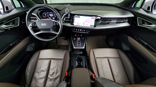 AUDI Q4 E-TRON F4 2022