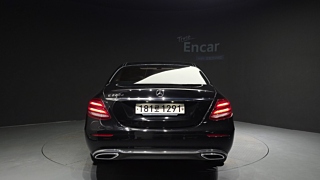 MERCEDES BENZ E-CLASS W213 2020
