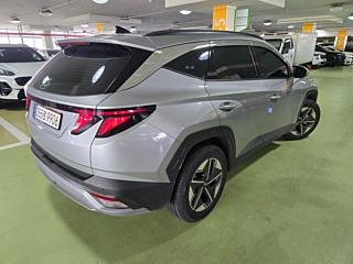 HYUNDAI TUCSON NX4 2025