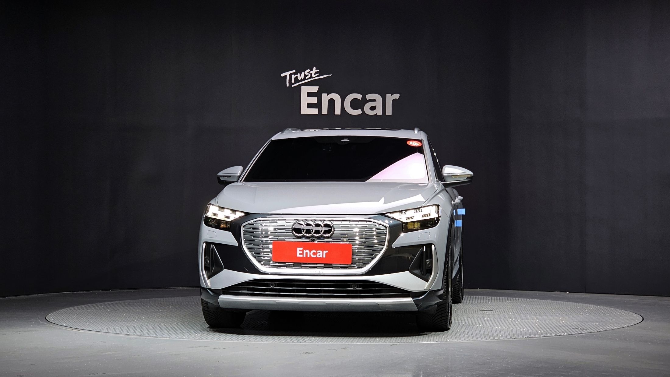 AUDI Q4 E-TRON F4 2022