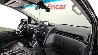HYUNDAI STARIA 2021