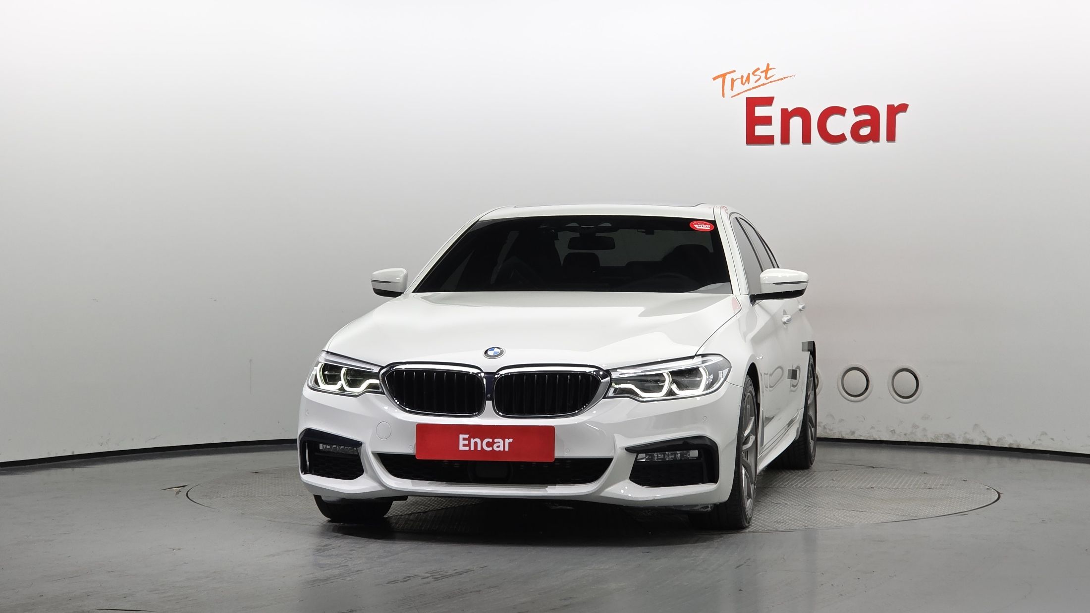 BMW 5-SERIES G30 2018
