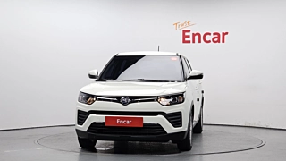 SSANGYONG TIVOLI VERY NEW 2020