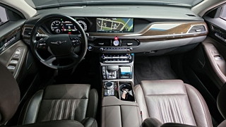 GENESIS EQ900 2016