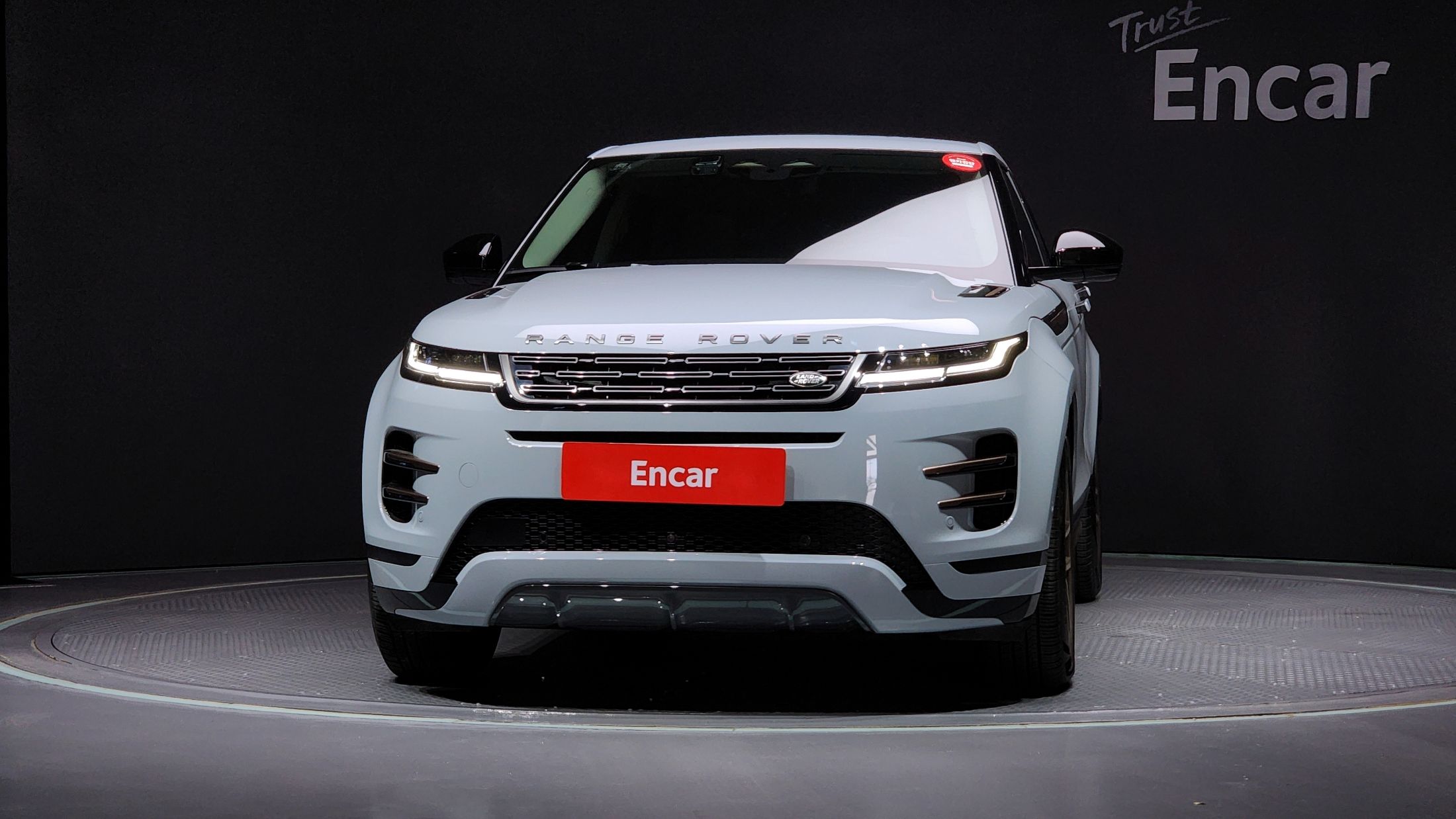 LAND ROVER RANGE ROVER EVOQUE 2024
