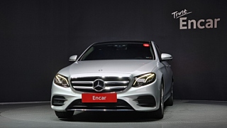 MERCEDES BENZ E-CLASS W213 2017
