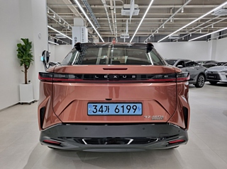 LEXUS RZ450E 2023