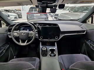 LEXUS RZ450E 2023