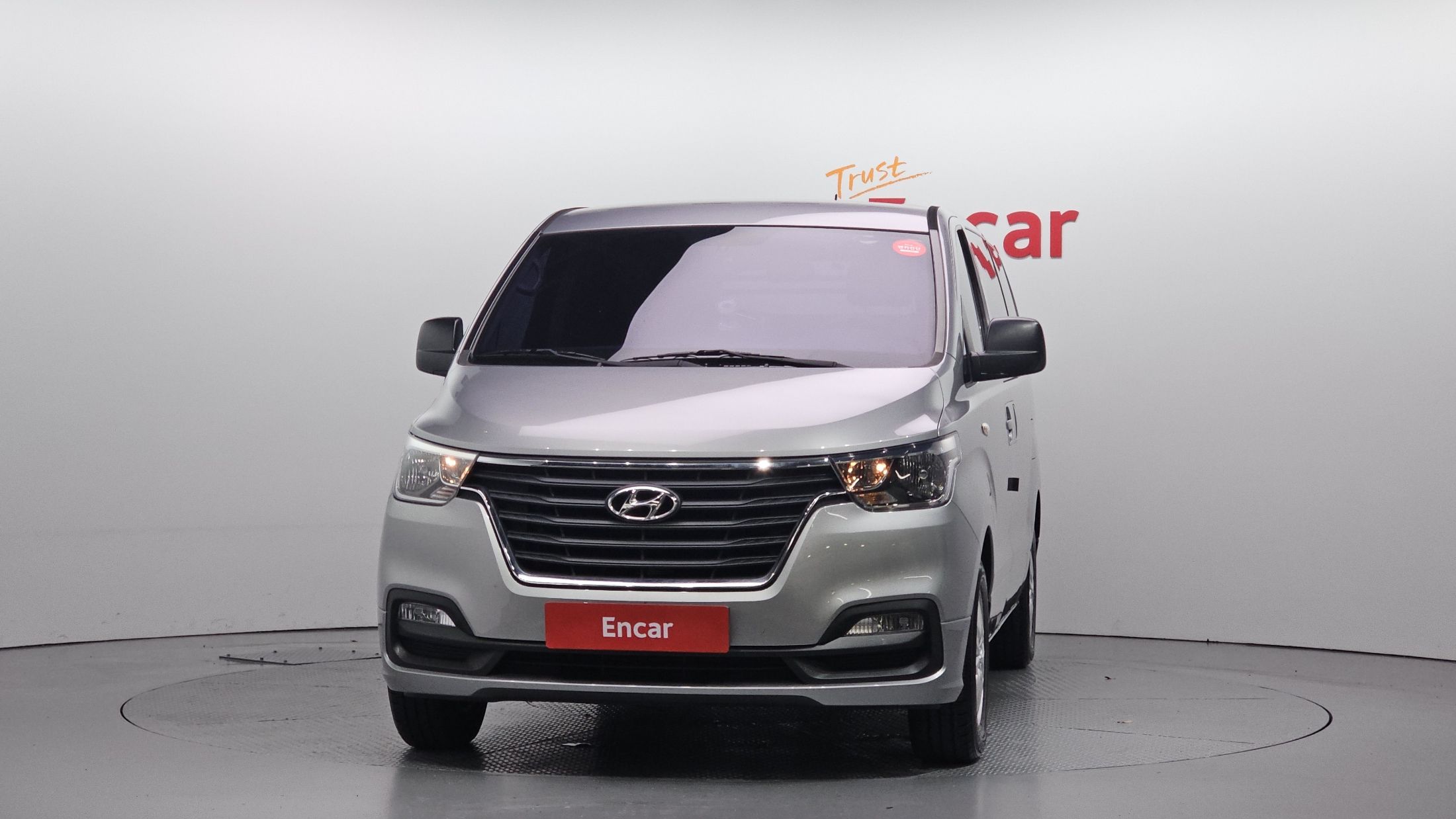 HYUNDAI STAREX GRAND 2019