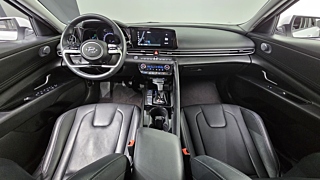 HYUNDAI AVANTE HYBRID CN7 2022