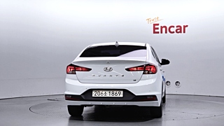 HYUNDAI AVANTE AD 2019