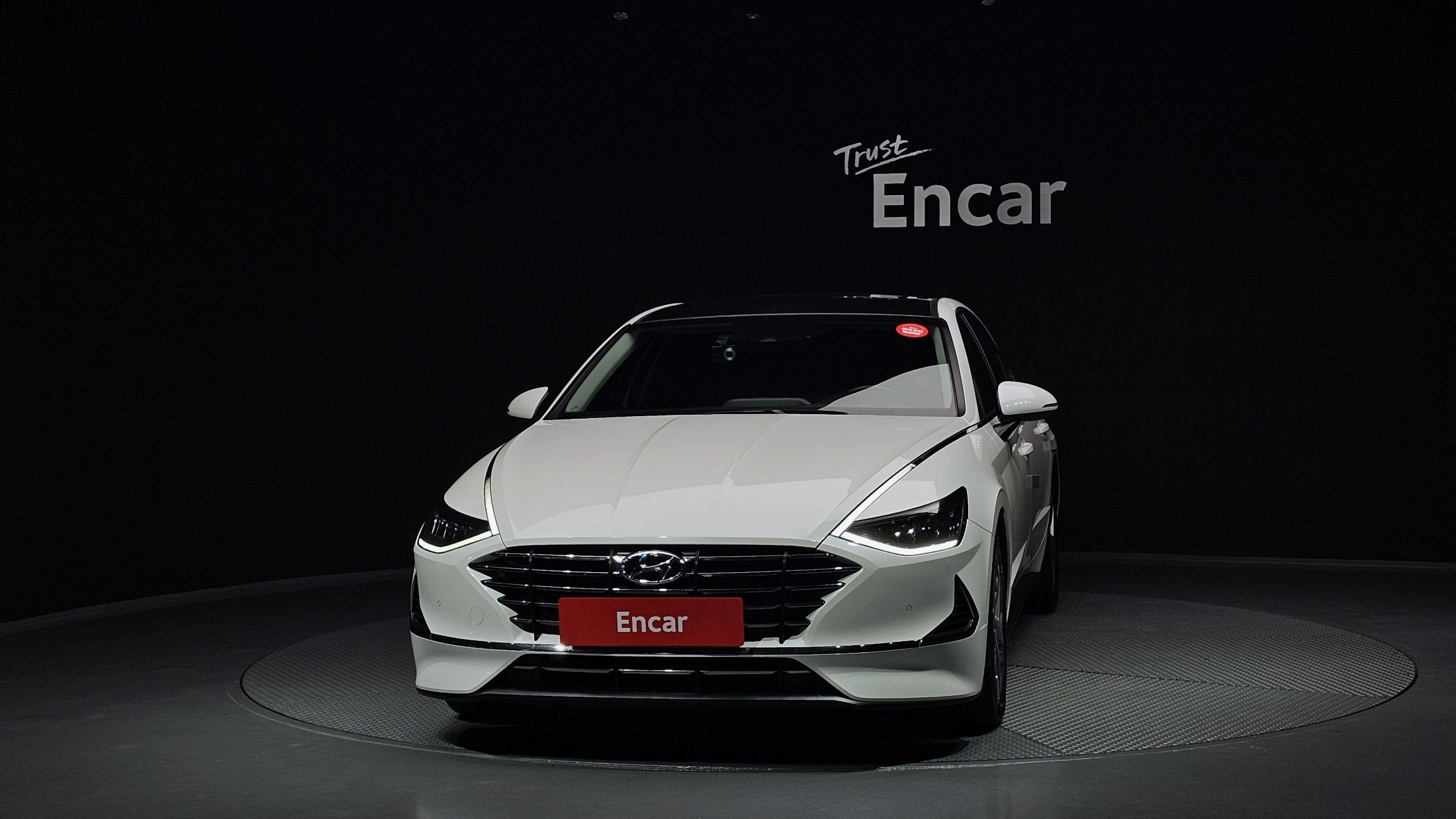 HYUNDAI SONATA DN8 2019