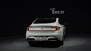 HYUNDAI SONATA DN8 2019
