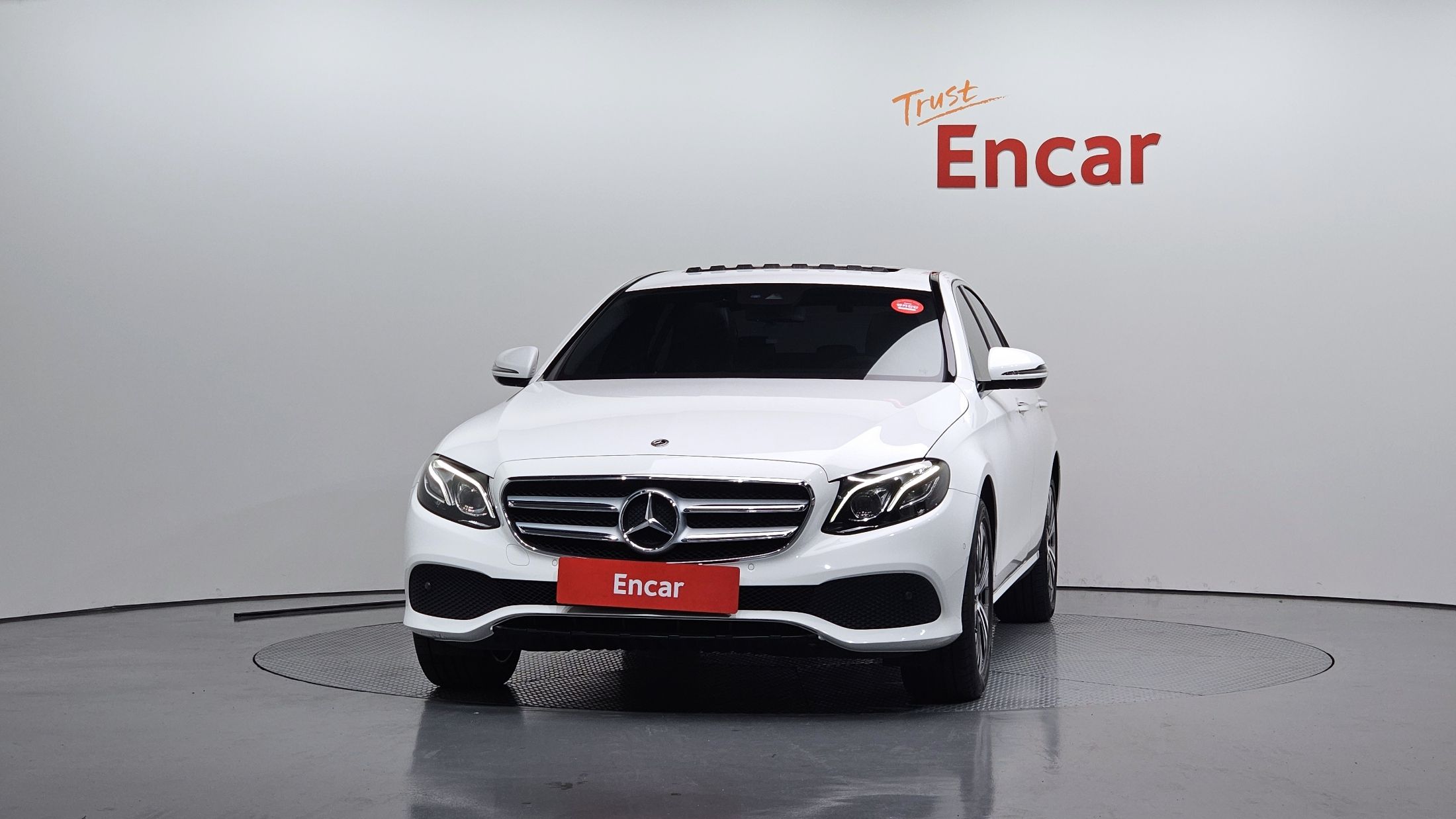 MERCEDES BENZ E-CLASS W213 2020