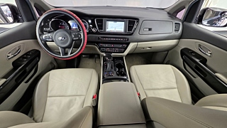 KIA CARNIVAL 2017