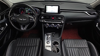 GENESIS G70 2018