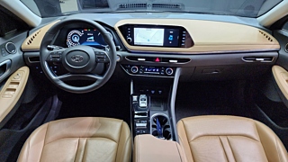 HYUNDAI SONATA DN8 2019