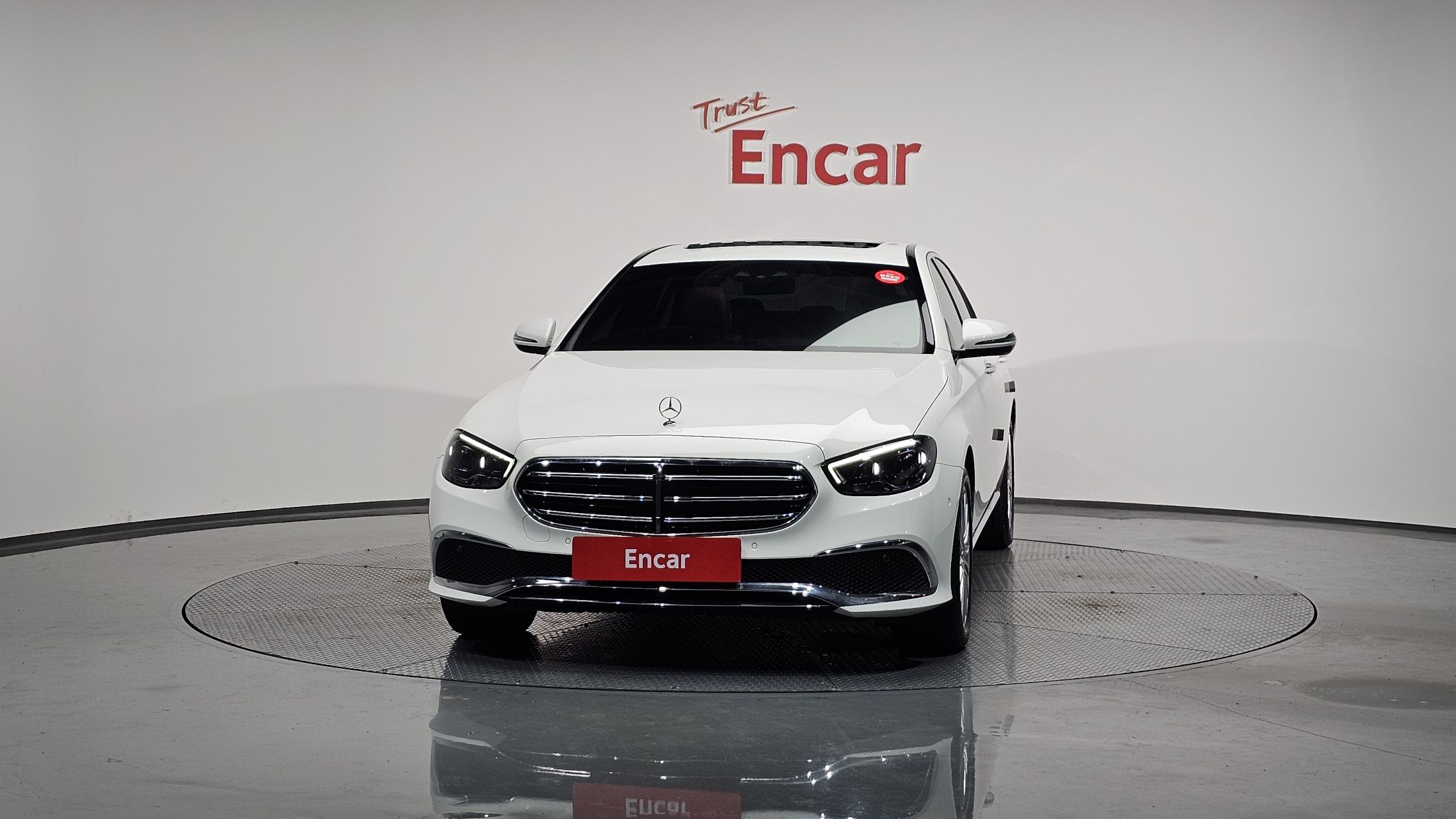 MERCEDES BENZ E-CLASS W213 2020