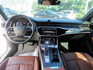 AUDI A6 C8 2023