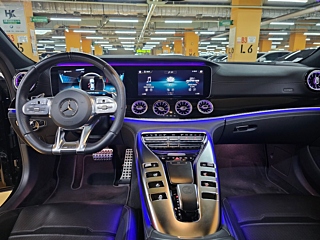 MERCEDES BENZ AMG GT 2021
