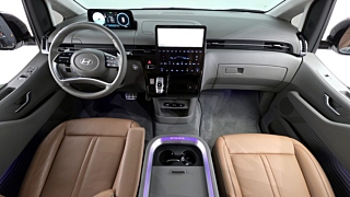 HYUNDAI STARIA 2024