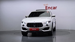 MASERATI LEVANTE 2017